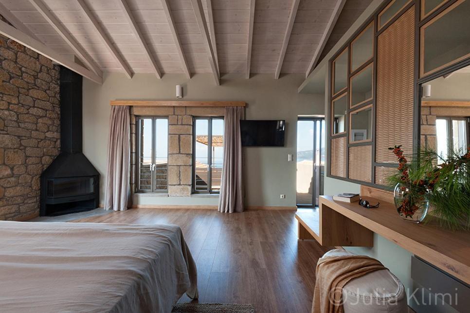 Diapori Suites Hotel カルダミリ 部屋 写真